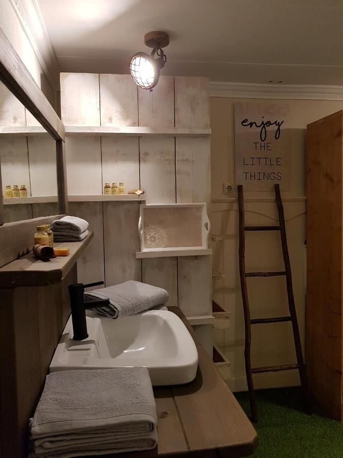 B&B Usselo Klein, Fijn En Uniek! 恩斯赫德 外观 照片